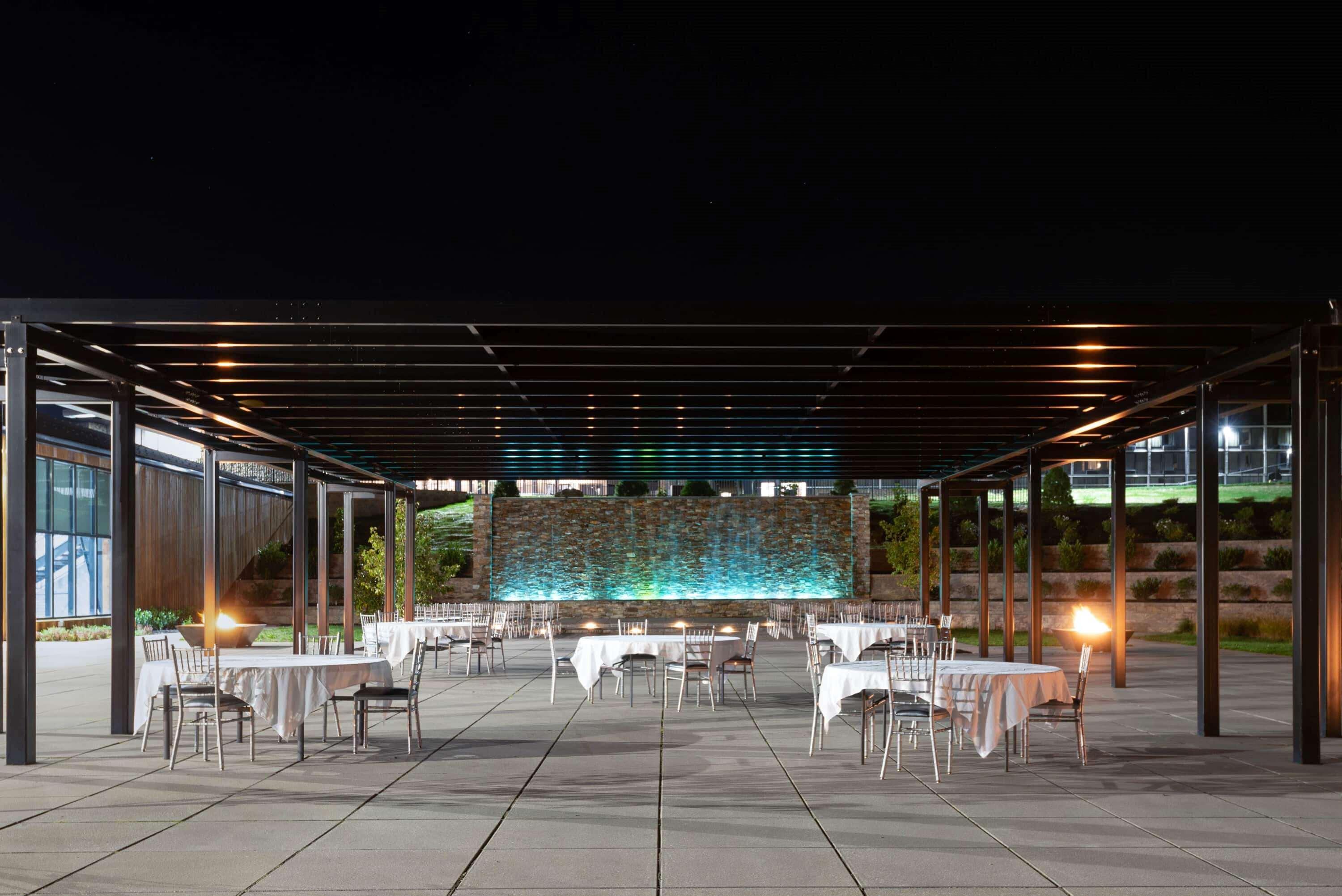 Wyndham Lancaster Resort And Convention Center Bagian luar foto